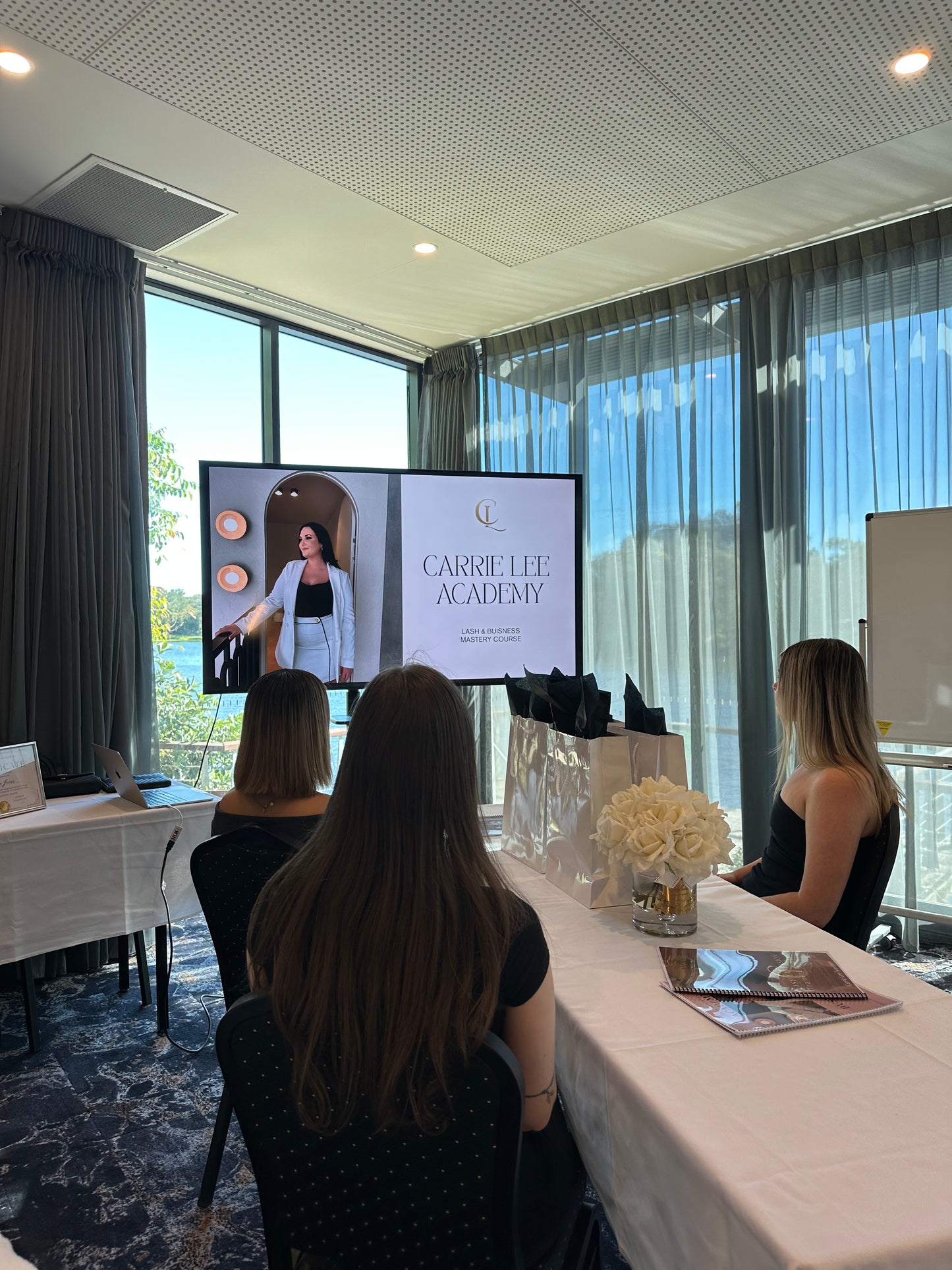 Lash & Business Mastery Course