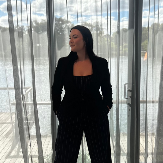 Empowered makeup lesson